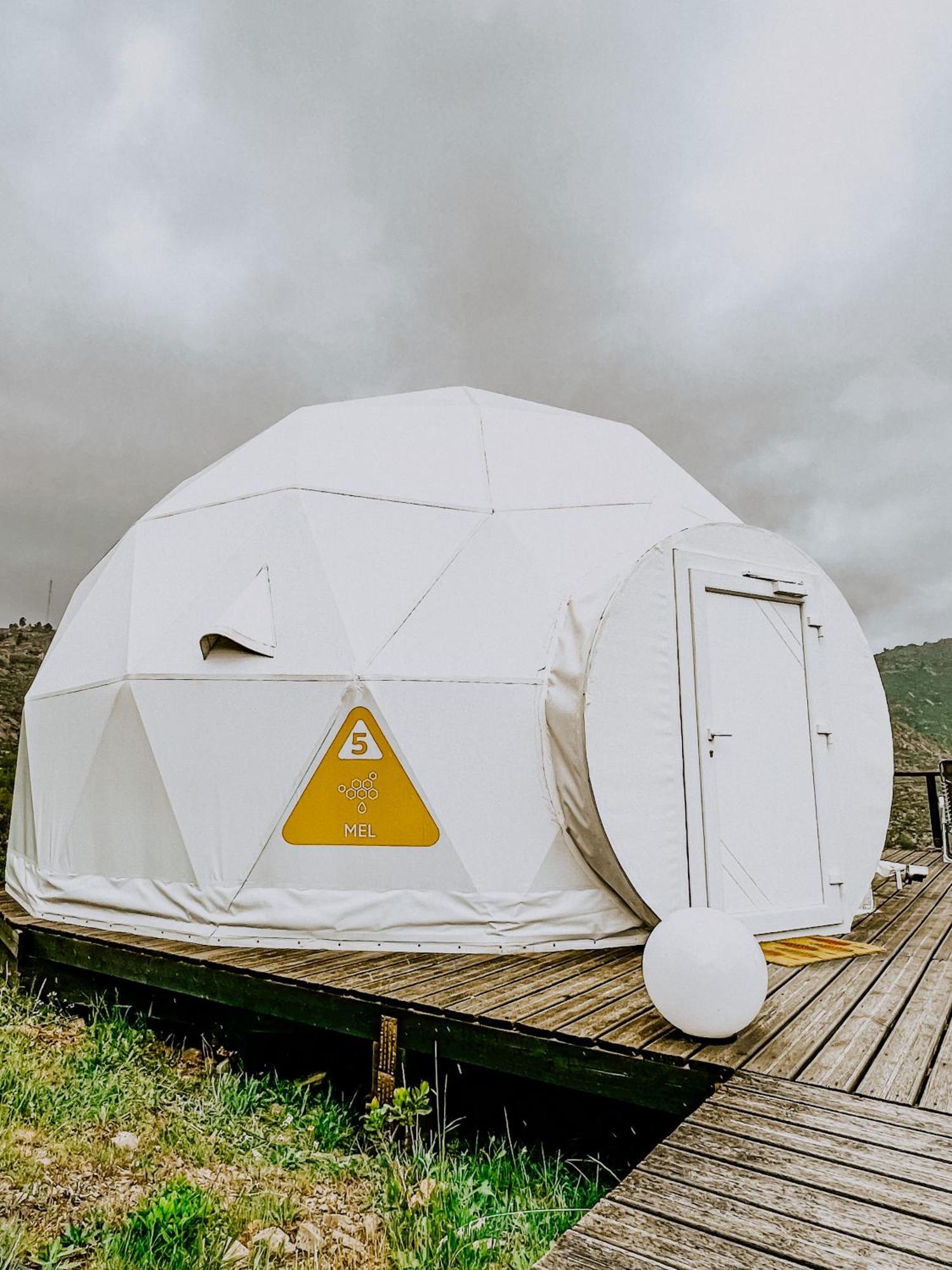 Natura Glamping Alcongosta エクステリア 写真